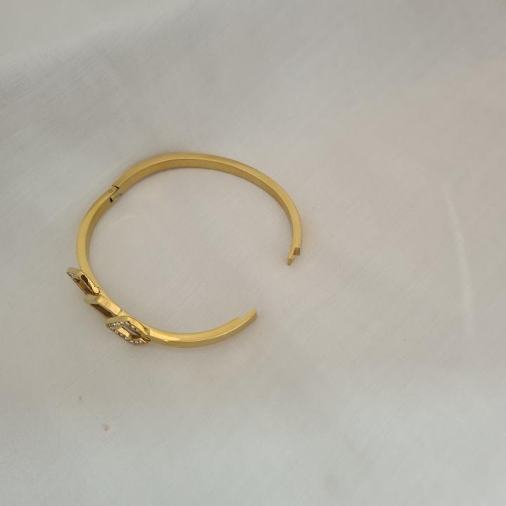 anti-tarnish braclate_36