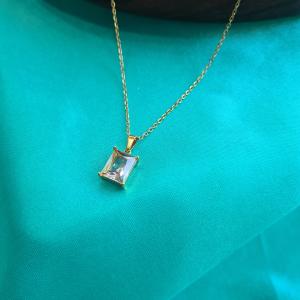 Clasic Moonstone Necklace