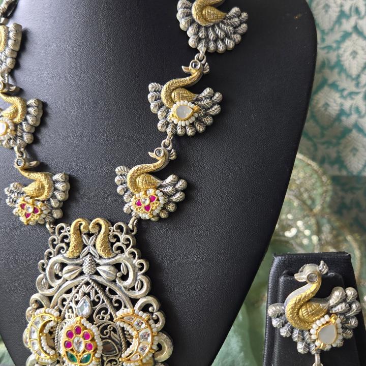 NavRang Fusion Necklace 03